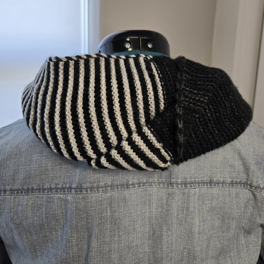 THE NORTH FACE BLACK WHITE GREY KNITWEAR INFINITY SCARF WOMEN OS WINTER COZY
